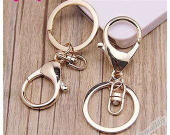 Luvy Gold Key Ring